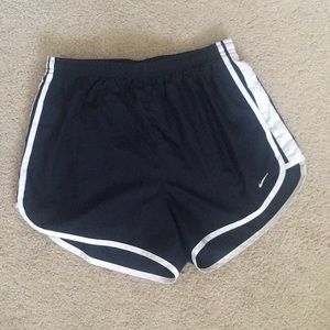 navy blue nike shorts [SIZE 4-6]